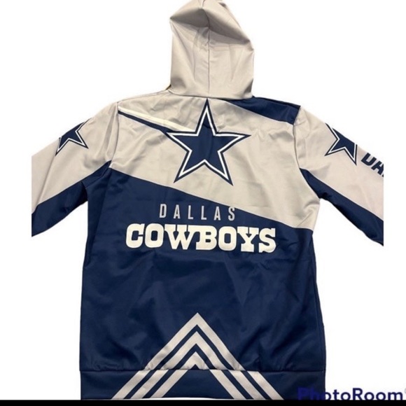 Dallas Cowboys Pullover Hoodie - Picture 3 of 3